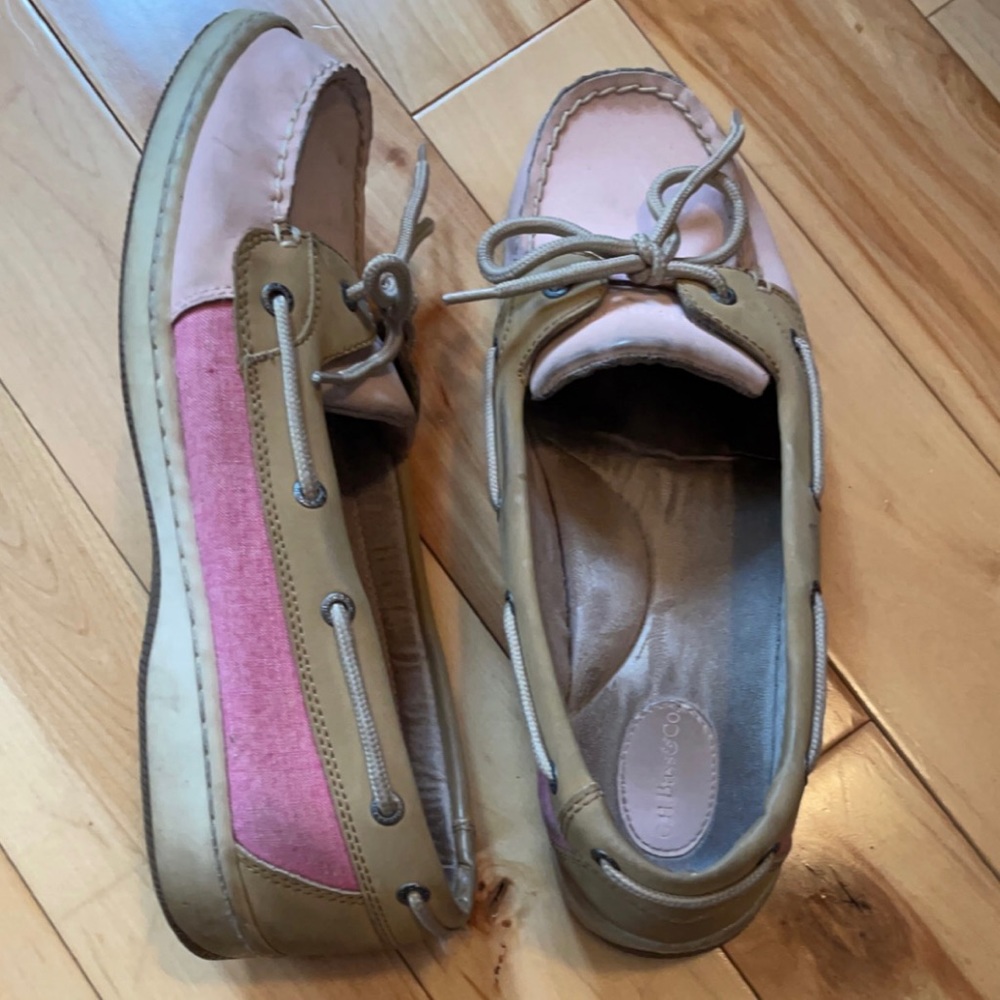 Sperry boat shoe